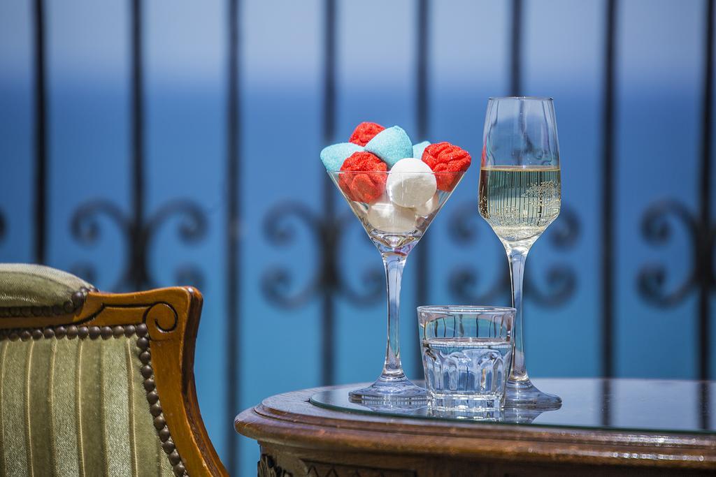 The Seasons Hotel -Studio & Suite Netanya Exterior foto
